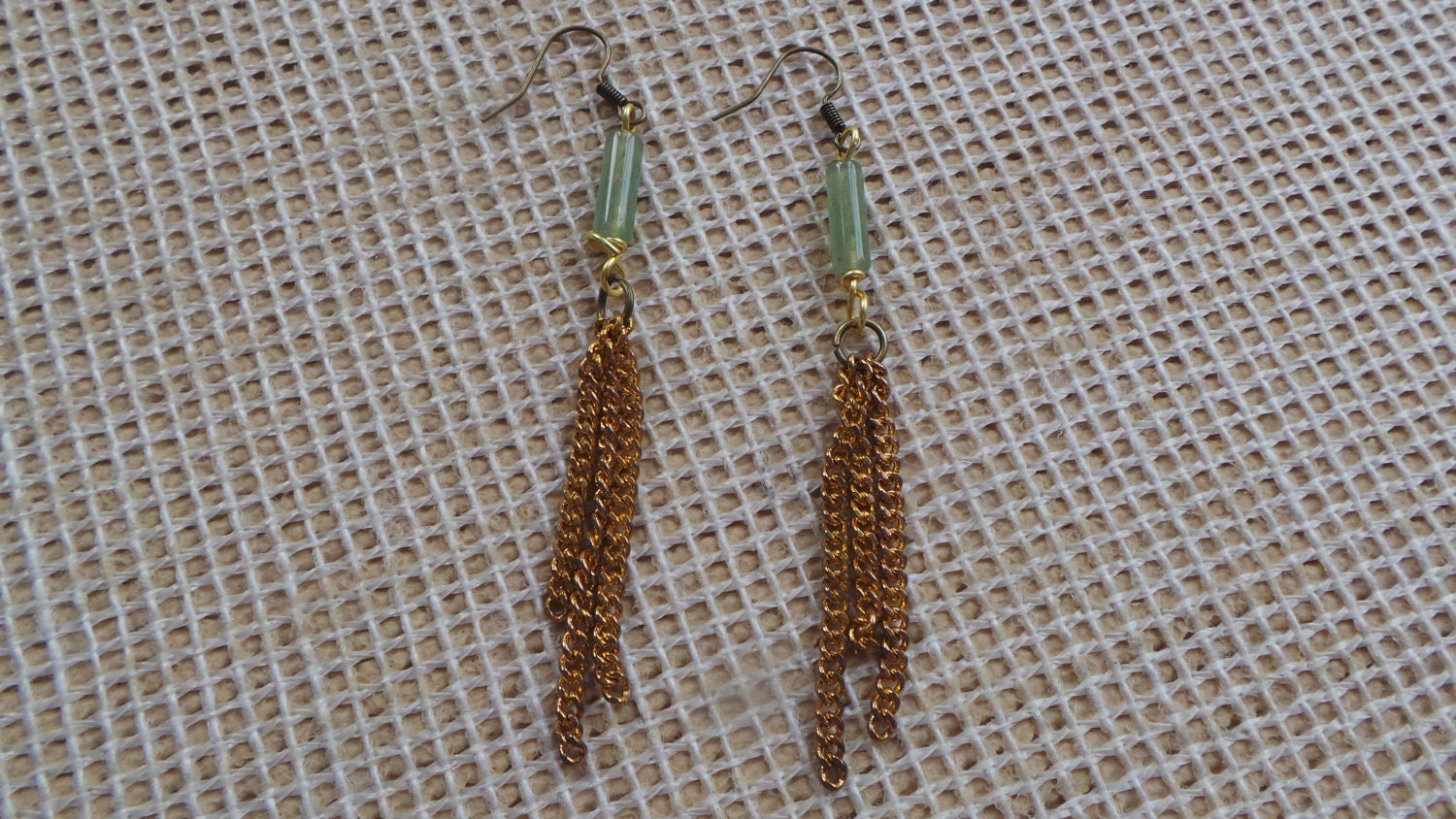 Aventurin Und Farbe Antique Gold Ohrringe Aventurin Und Farbe Antique Gold Ohrringe von Gemaluscious
