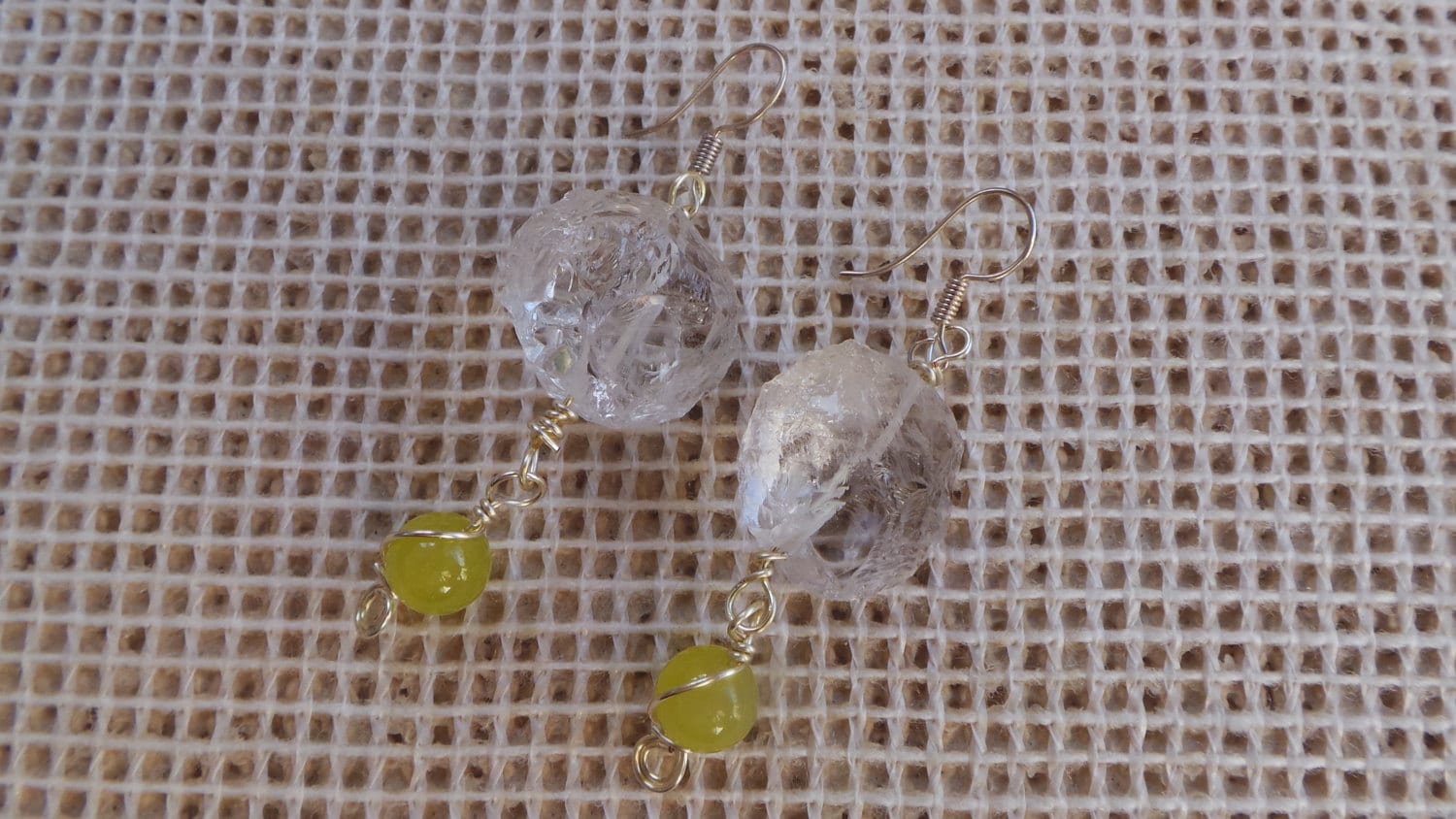 Klarer Quarz Und Peridot Ohrringe Klarer Quarz Und Peridot Ohrringe von Gemaluscious