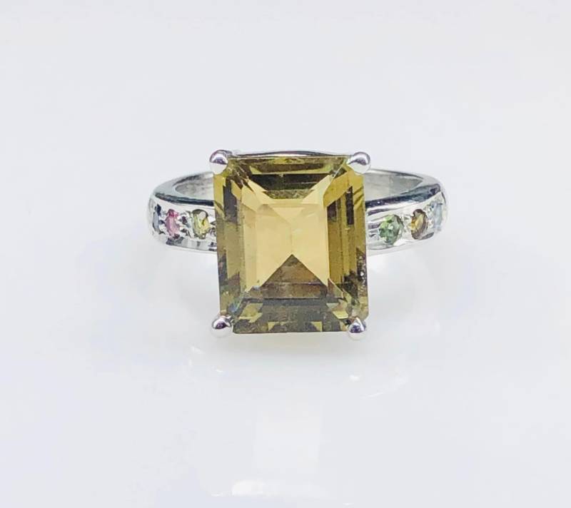 Turmalin Ring-Natürliche Gelb Ring-925 Silber Ring-Oktogon Geschliffen Edelstein Ring Für Frauen-Frauen Designer Ring von GemartsCreations