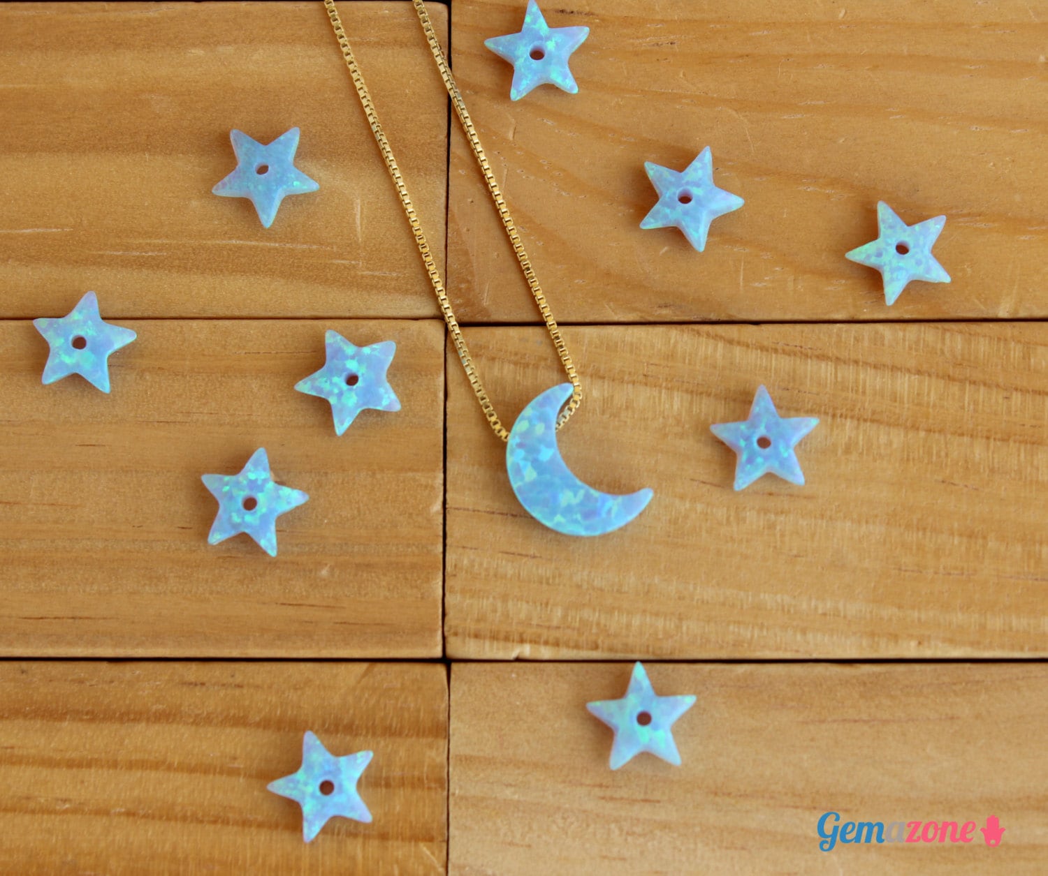 Mond Opal Halskette/La Luna Blue Box Gold Filled Kette von GemazoneJewelry