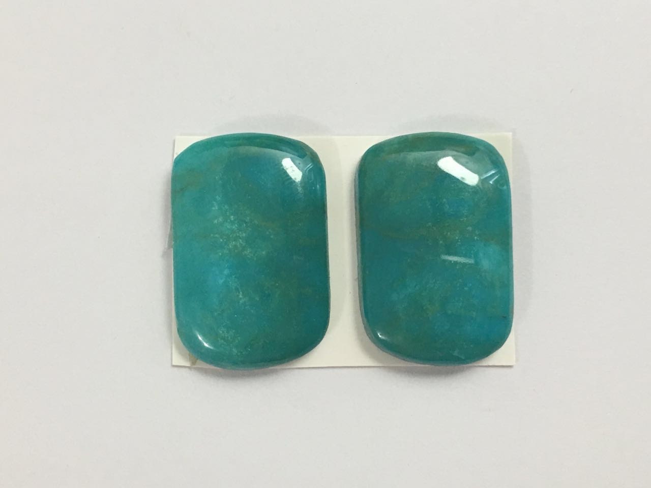 16x25mm Kingman Türkis Gepaarte Cabochons, Natürliche Cabochons. Grünlich Blaue Farbe. Preis Für Zwei Stück T088 16x25mm Kingman Türkis Gepaarte Cabochons, Natürliche Cabochons. Grünlich Blaue Farbe. Preis Für Zwei Stück T088 von Gembeadstore