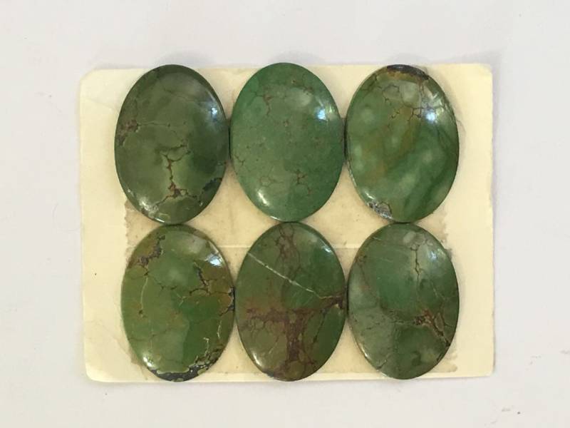 18x25mm Türkis Oval Cabs. Natürliche Cabochons Von Hubei China Preis Für 6 Stück T232 18x25mm Türkis Oval Cabs. Natürliche Cabochons Von Hubei China Preis Für 6 Stück T232 von Gembeadstore