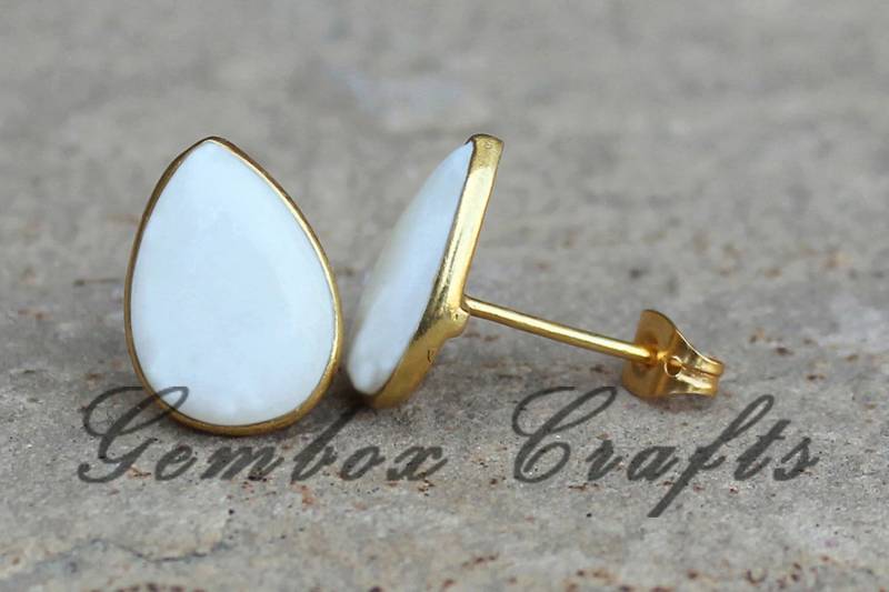 Natürliche Perlmutt 9 X 12 Mm Birne Glatte 925 Sterling Silber Vergoldete Glatte Finish Ohrstecker von GemboxCrafts