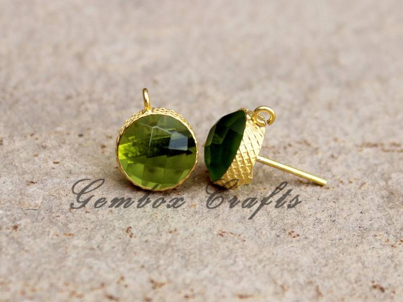 Peridot Hydro Quarz Runde Checker Cut 925 Sterling Silber Gold Überzogene Strukturierte Oberfläche Ohrstecker Mit Schlaufe von GemboxCrafts