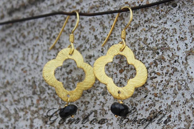 Schwarz Spinell 6mm Rondelle Facet Vergoldete Ohrring Mit Vierpass in Sterling von GemboxCrafts