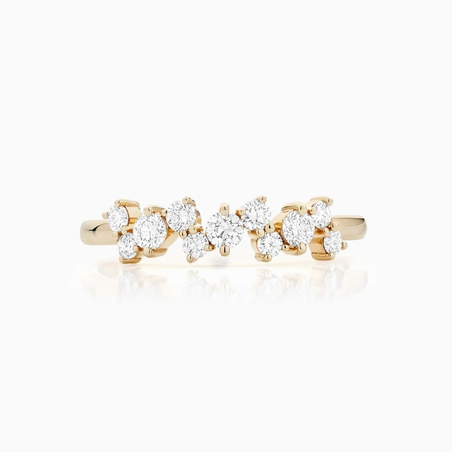 14K Solid Gelbgold Natürlicher Diamant Zarte Cluster Ring Versprechen - Zierliche Stapeln Verlobungsring Geburtstagsgeschenk Für Ihren Täglichen von GemcojewelryShop