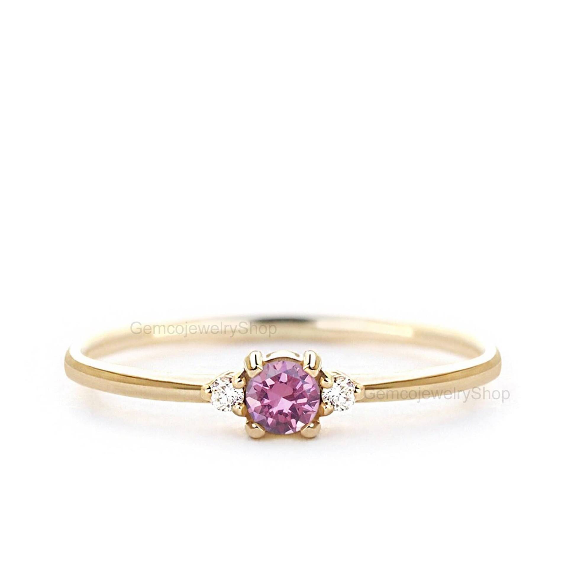 Gelbgold Schmuck Ring 14K Natürliche Rosa Saphir 3 Stein Edelstein Echtgold Ring, Jubiläumsgeschenk Für Frauen & Geburtstagsgeschenk von GemcojewelryShop