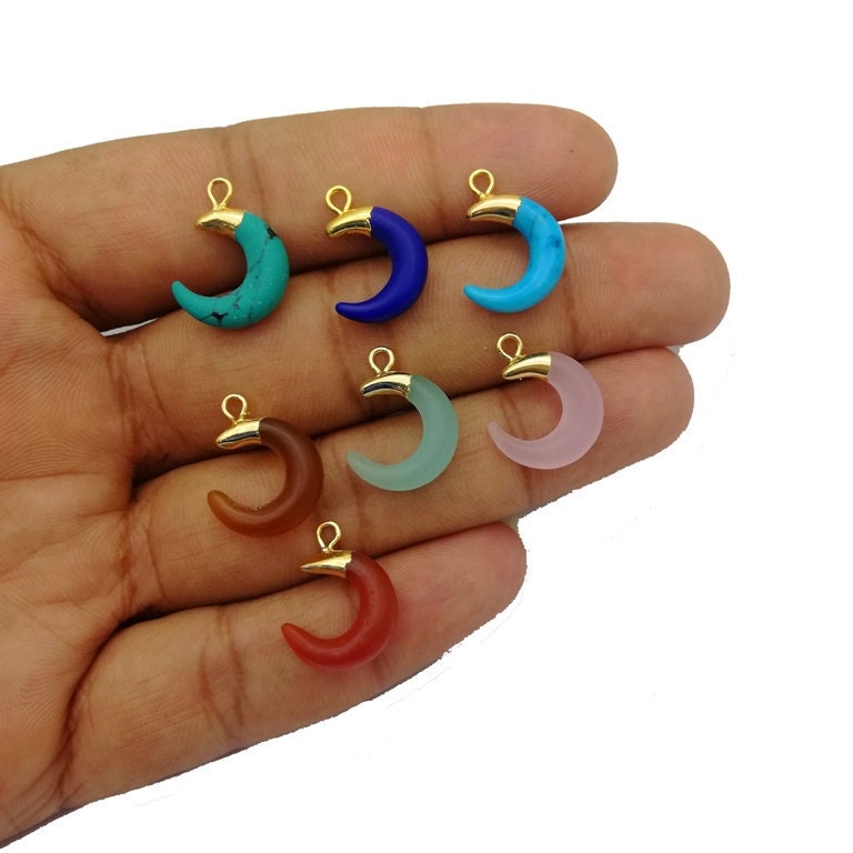 Edelstein Goldkappe Halbmond Charms Anhänger - Kleine Für Ohrring Und Halskette Verkauf Pro Stück von Gemdesignss