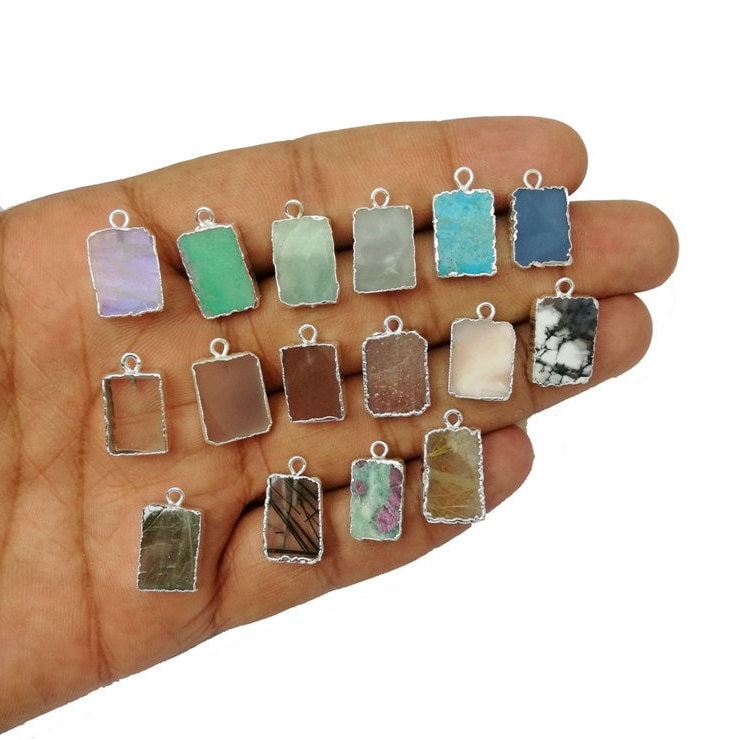 Kleiner Edelstein Anhänger Mit Kleiner Silbereinfassung Für Halsketten - Verkauf Pro Stück von Gemdesignss