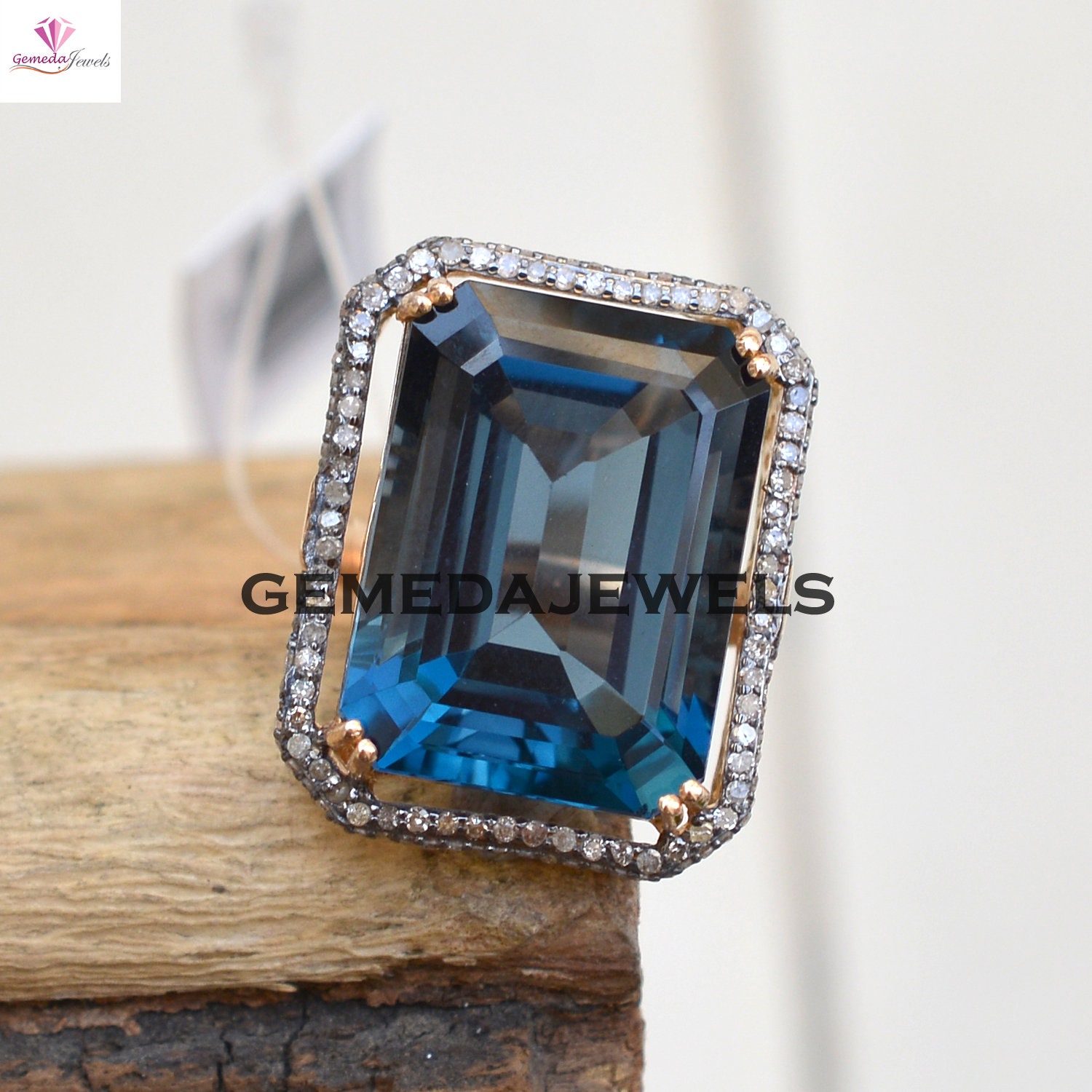 Aaa+ Qualität London Blue Topas Ring, Pave Diamant Schmuck, Edelstein Silber 925 Sterling Gold Filled Ring Geschenk von GemedaJewels