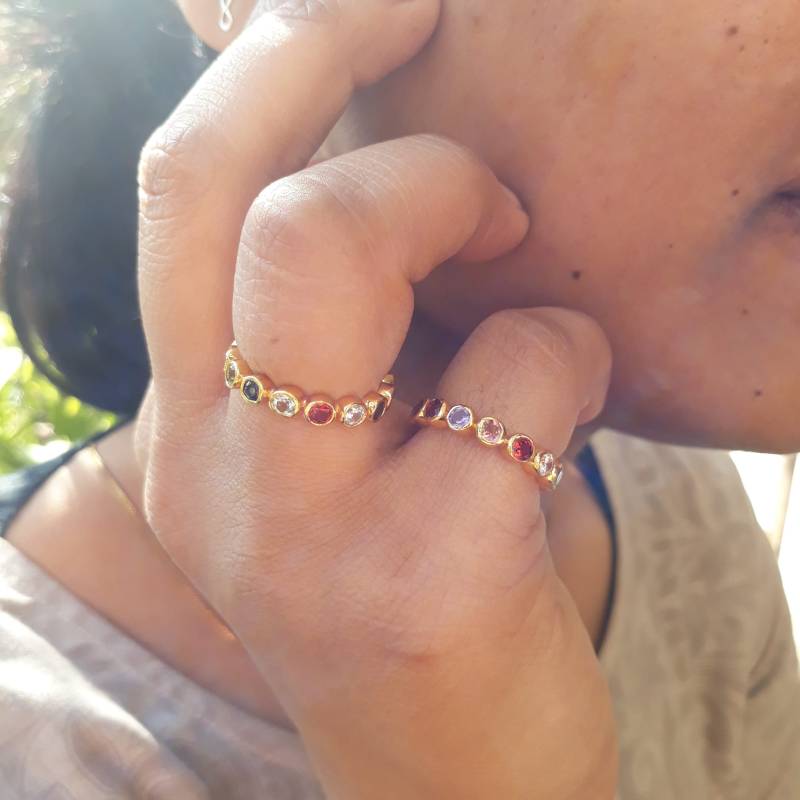 Multi Edelstein Handgemachter Ring, Ausgefallener Eternity Ring Turmalin Peridot Granat Blautopas Iolith Amethyst Topas Schmuck Ringe Multi Edelstein Handgemachter Ring, Ausgefallener Eternity Ring Turmalin Peridot Granat Blautopas Iolith Amethyst Topas Schmuck Ringe von Gemfindingworld