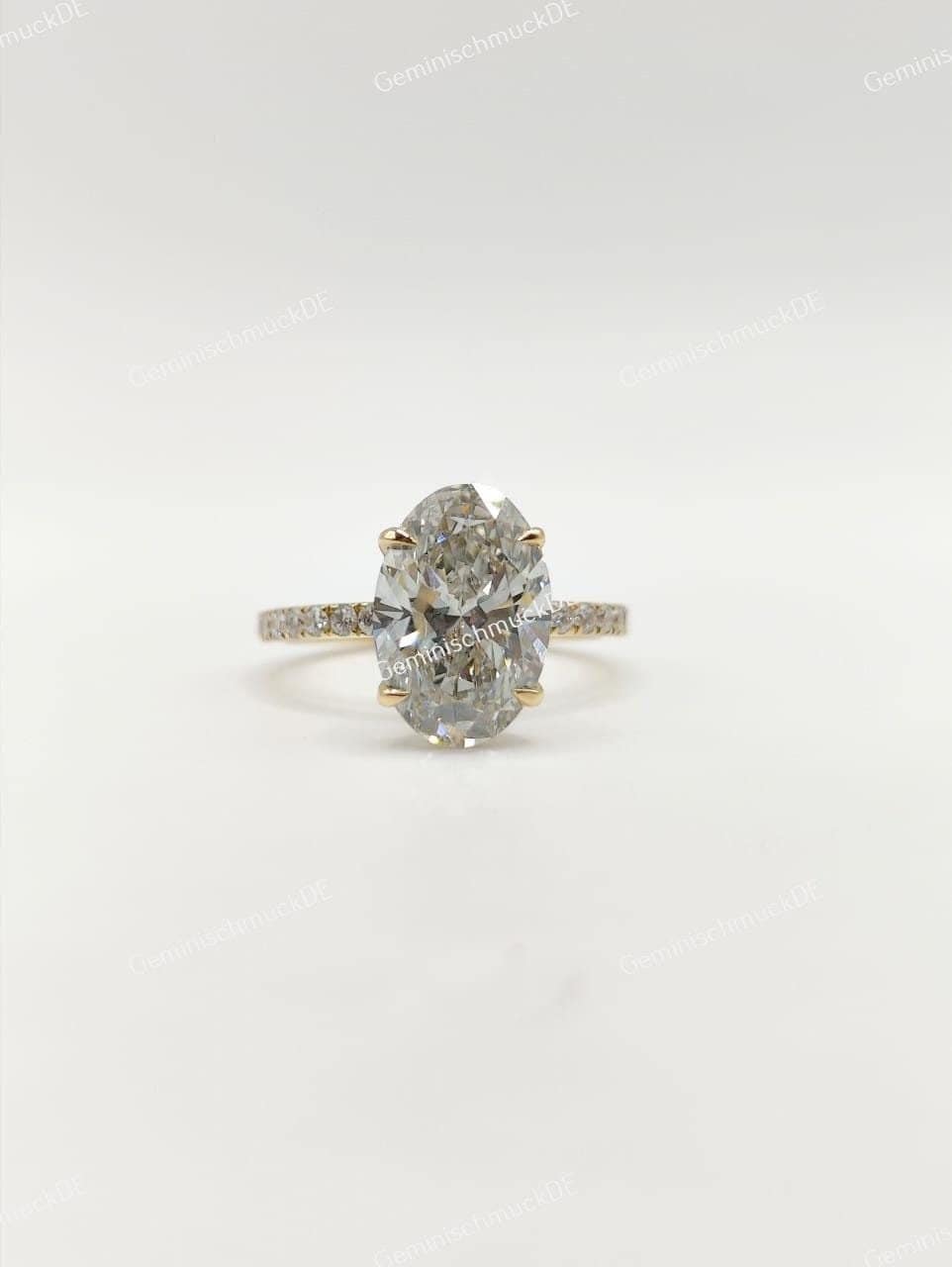 3, 20 Ct Oval Cut Lab Erstellt Diamant Versteckte Halo Ehering Geschenk Für Sie 18K Solides Gelbgold Phantasie Vintage Verlobungsring-Brautring von GeminischmuckDE