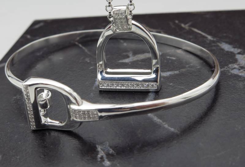 Massiver Silber Steigbügel Armreif, Armreif Massiver Silber Steigbügel Armreif, Armreif von GemmaJJewellery