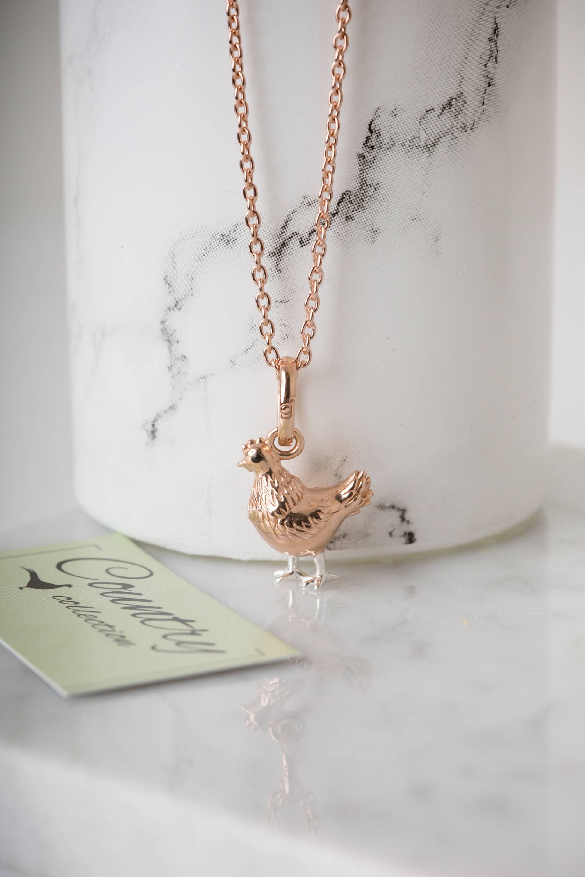 Rosegold Huhn Anhänger Halskette 14 Karat Vergoldeter Sterling Silber Vogel von GemmaJJewellery