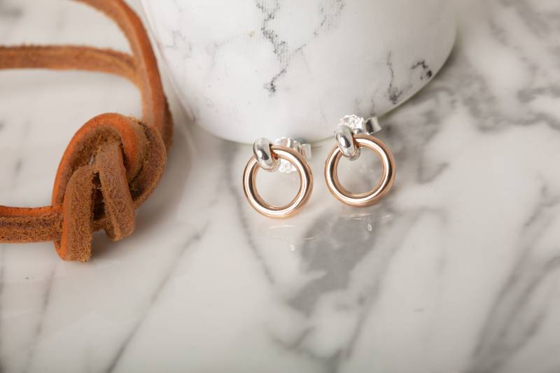 Silber Und Rosegold Eternity Ohrstecker Silber Und Rosegold Eternity Ohrstecker von GemmaJJewellery