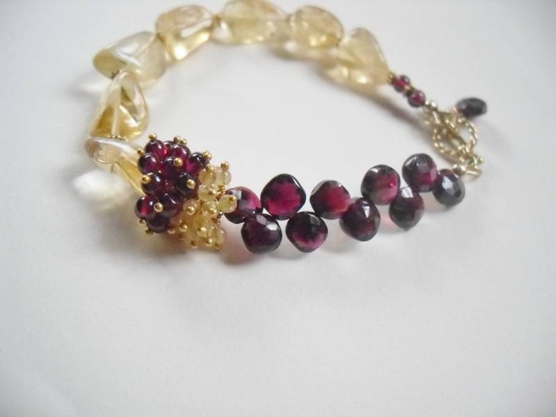 Armband Aus Echtem Granat Und Natürlichem Citrin, 14K 24K Gold von GemmeDelMondo