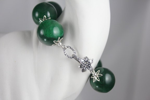 Smaragd Grüne Jade Und Sterling Silber Armband Smaragd Grüne Jade Und Sterling Silber Armband von GemmeDelMondo