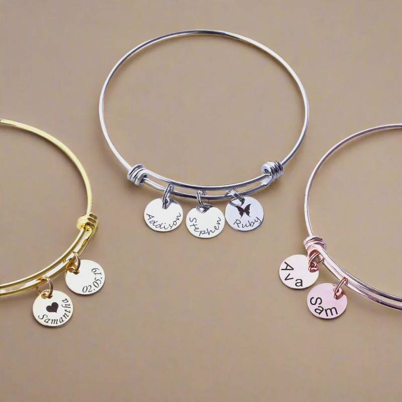 Personalisierter Namensarmband-Armband 16K Gold, Roségold Oder Silber von Gemnotic