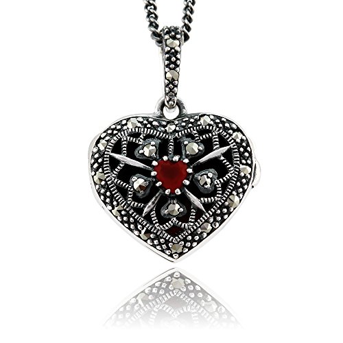 Gemondo Medaillon aus Karneol und Markasit im Jugendstil an einer Kette aus 925er Sterlingsilber von Gemondo