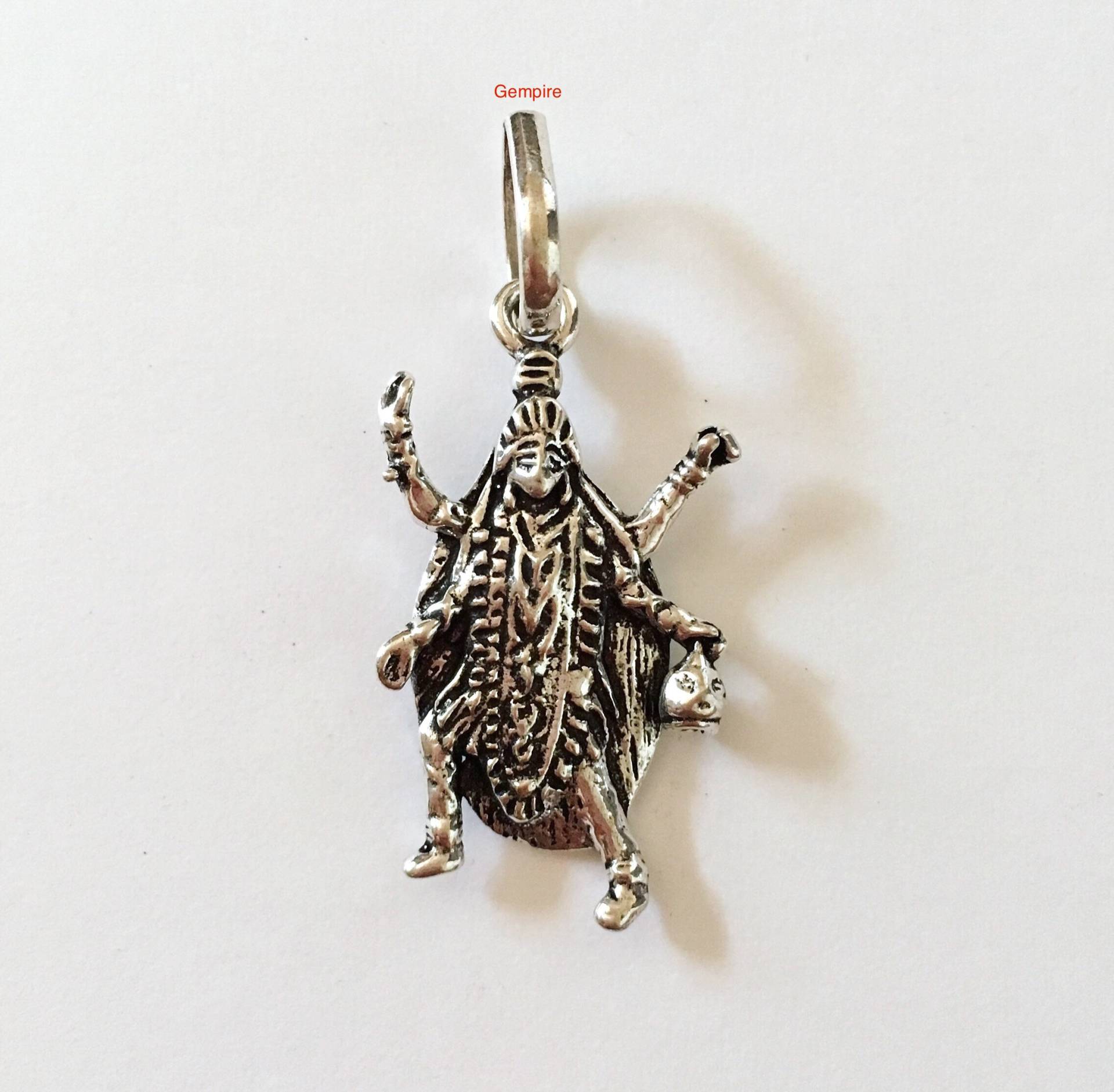 Silber Kali Anhänger, 925Er Antike Göttin Kaali Charme, Schutzamulett Kavach, Indien Gott Hindu Gottheit Anhänger Durga Chamunda Shakti Silber Kali Anhänger, 925Er Antike Göttin Kaali Charme, Schutzamulett Kavach, Indien Gott Hindu Gottheit Anhänger Durga Chamunda Shakti von GempireIN
