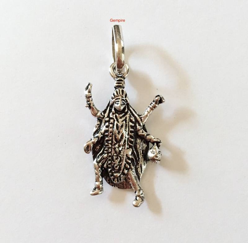Silber Kali Anhänger, 925Er Antike Göttin Kaali Charme, Schutzamulett Kavach, Indien Gott Hindu Gottheit Anhänger Durga Chamunda Shakti von GempireIN
