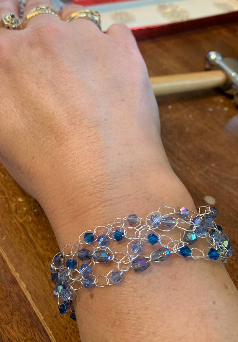 Handgemachtes Armband Aus Silberdraht - Elegant, Leicht Und Einzigartig Handgemachtes Armband Aus Silberdraht - Elegant, Leicht Und Einzigartig von GemsByGiovanna