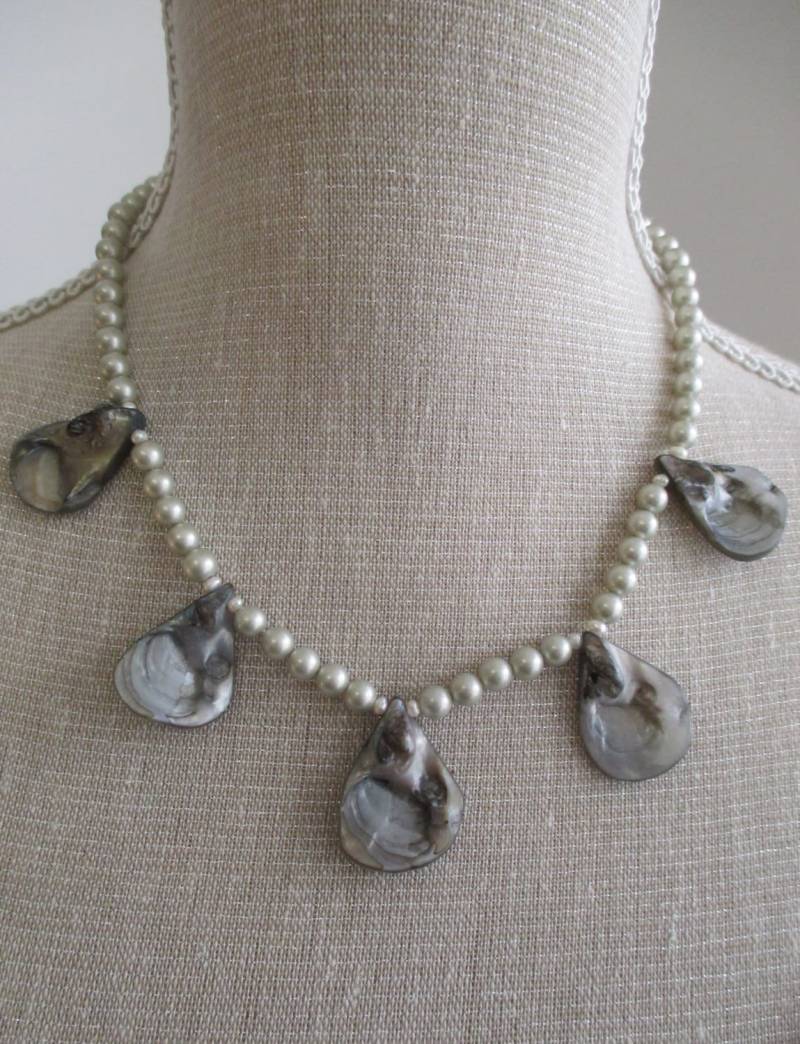 Shell Und Shellpearl Halskette Shell Und Shellpearl Halskette von GemsByMaz