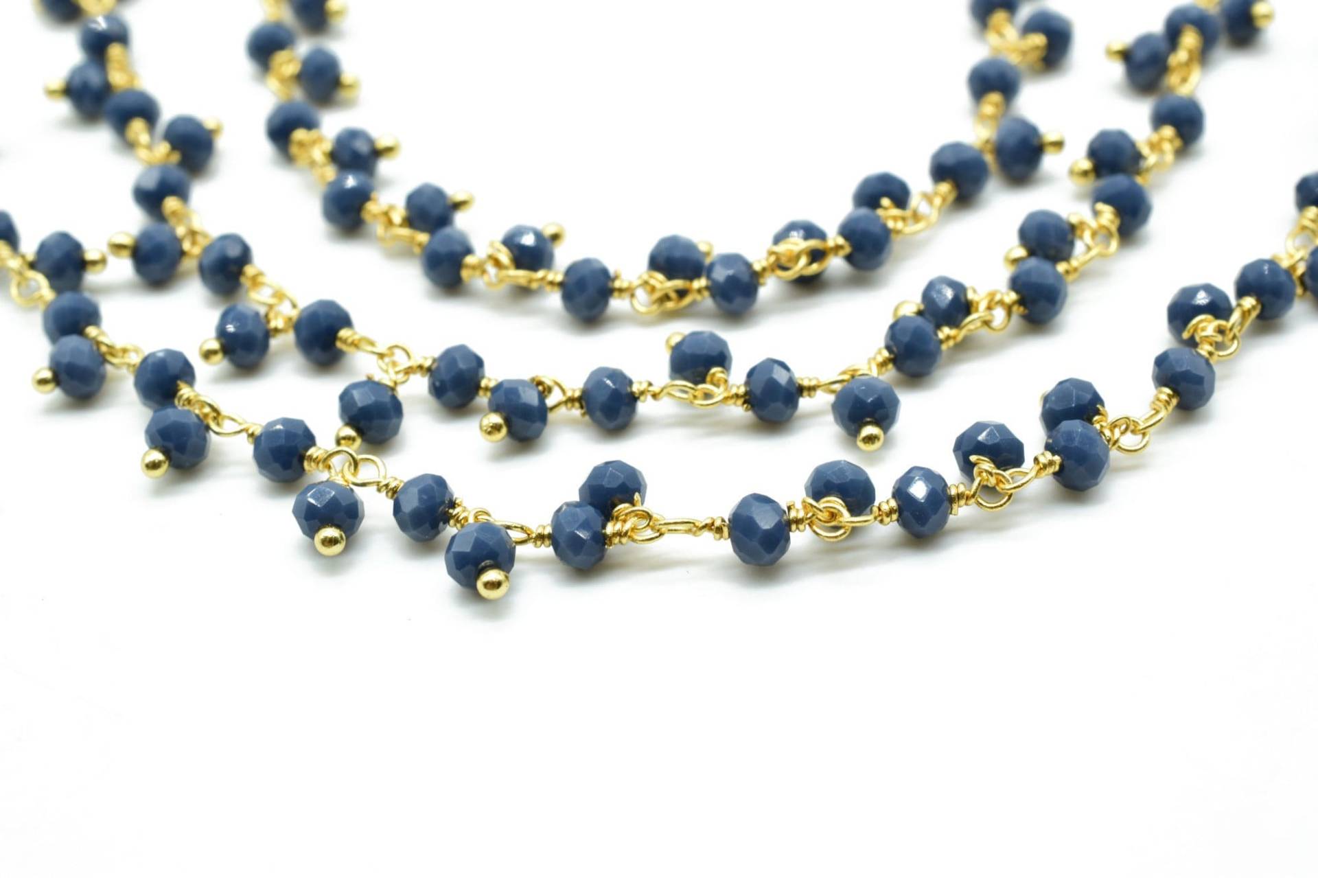 Blauer Saphir Cluster Perlen Kette, Vergoldeter Draht Gewickelt Rosenkranz Baumelnde Facettierte Wire Wrapped Kette von GemsCreationINC