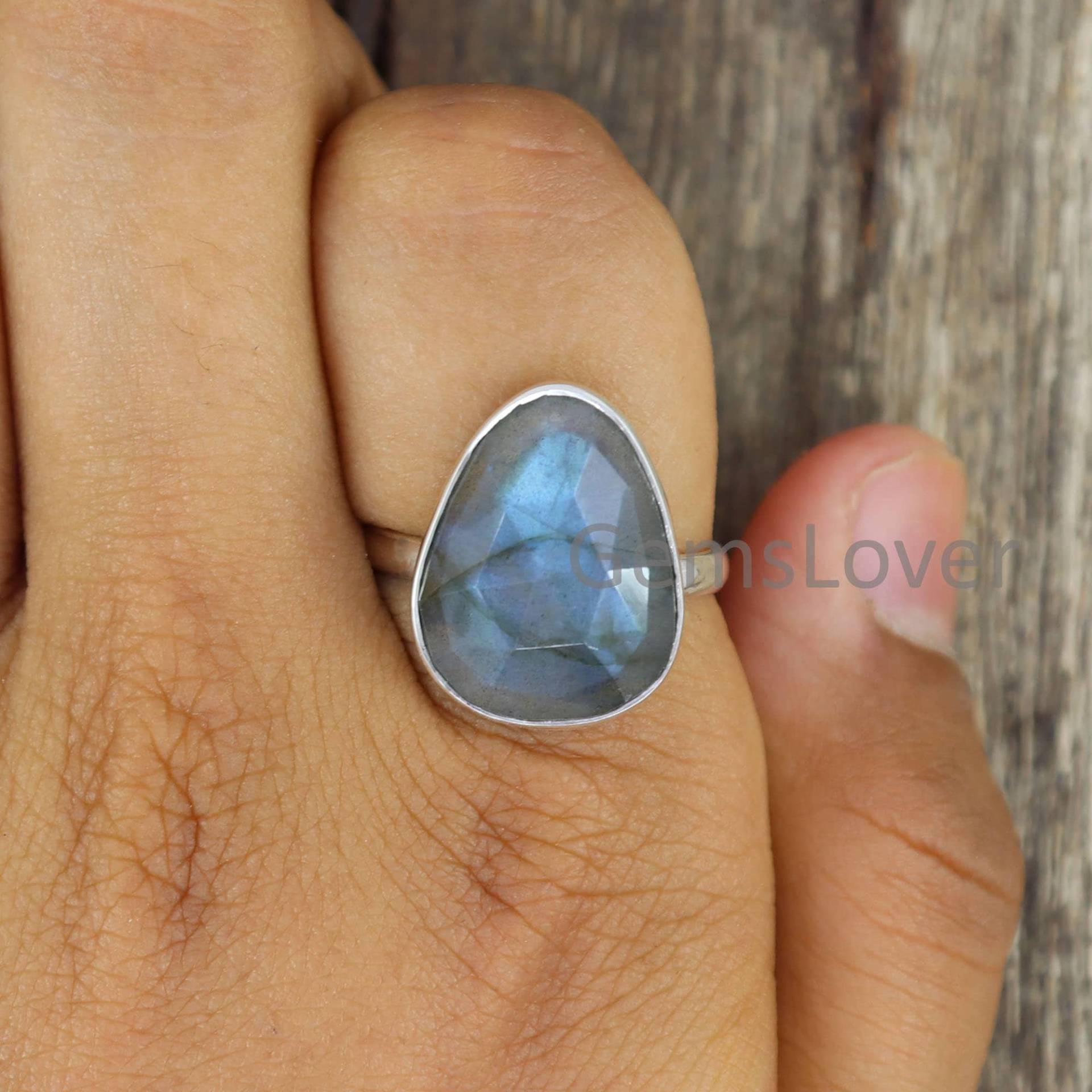 Natürlicher Labradorit Ring, 925 Sterling Silber Frauen Heilstein Verlobungsring, Geschenk Für Sie, Handgefertigter Ring von GemsLoverArt