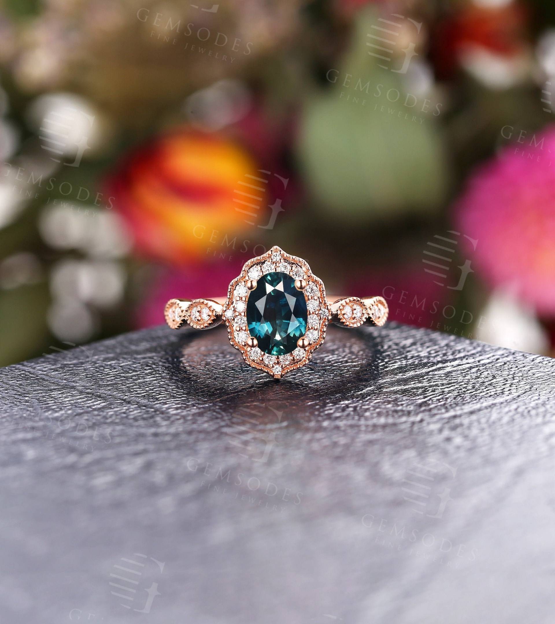 Vintage Blau Grün Natürlicher Saphir Verlobungsring | Roségold Petrol Milgrain Antiker Diamant Ehering von GemsOdes