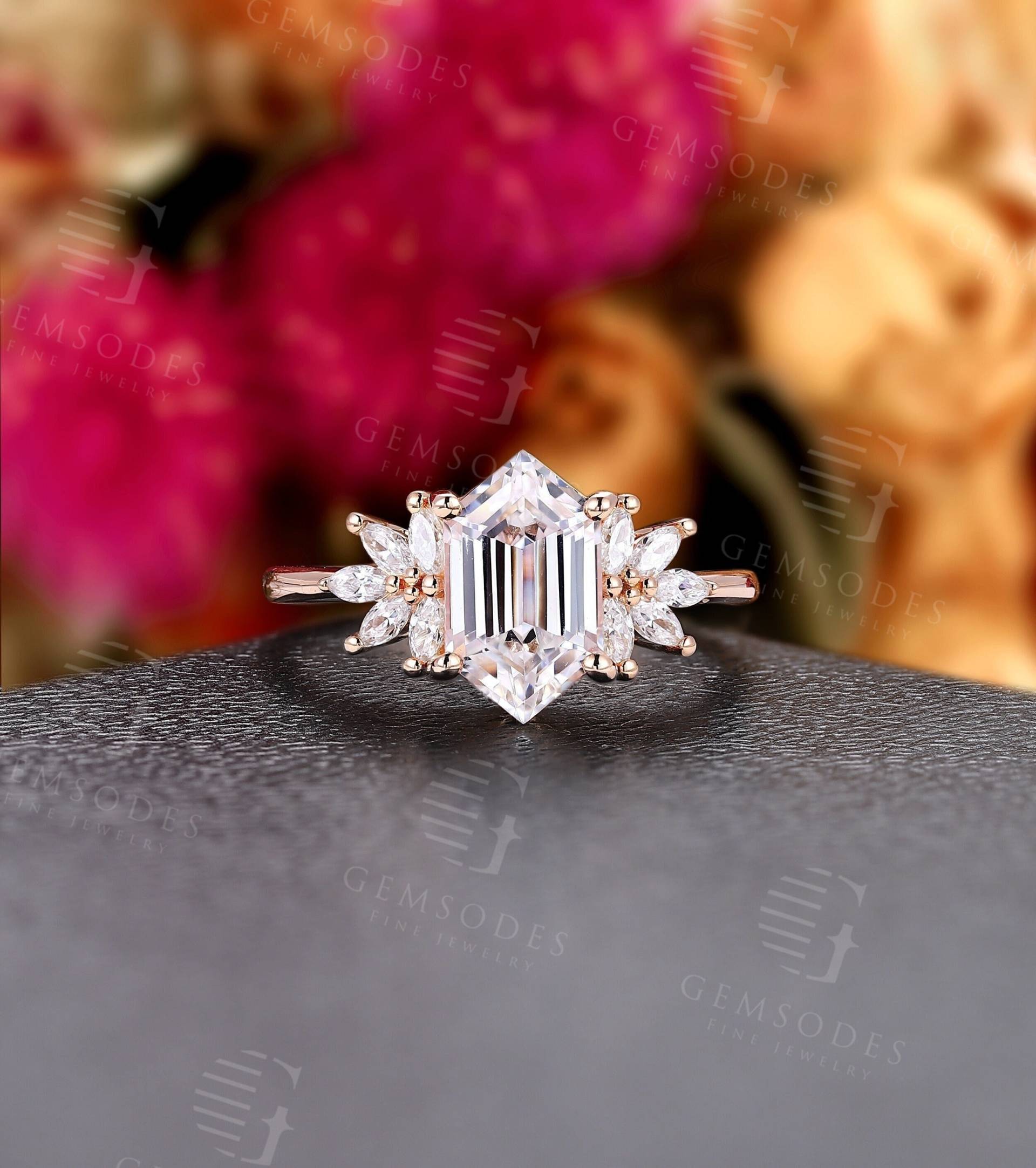 Vintage Hexagon Geformt Moissanite Verlobungsring Marquise Cut Diamant Ring Rose Gold Cluster Promise Prong Set von GemsOdes