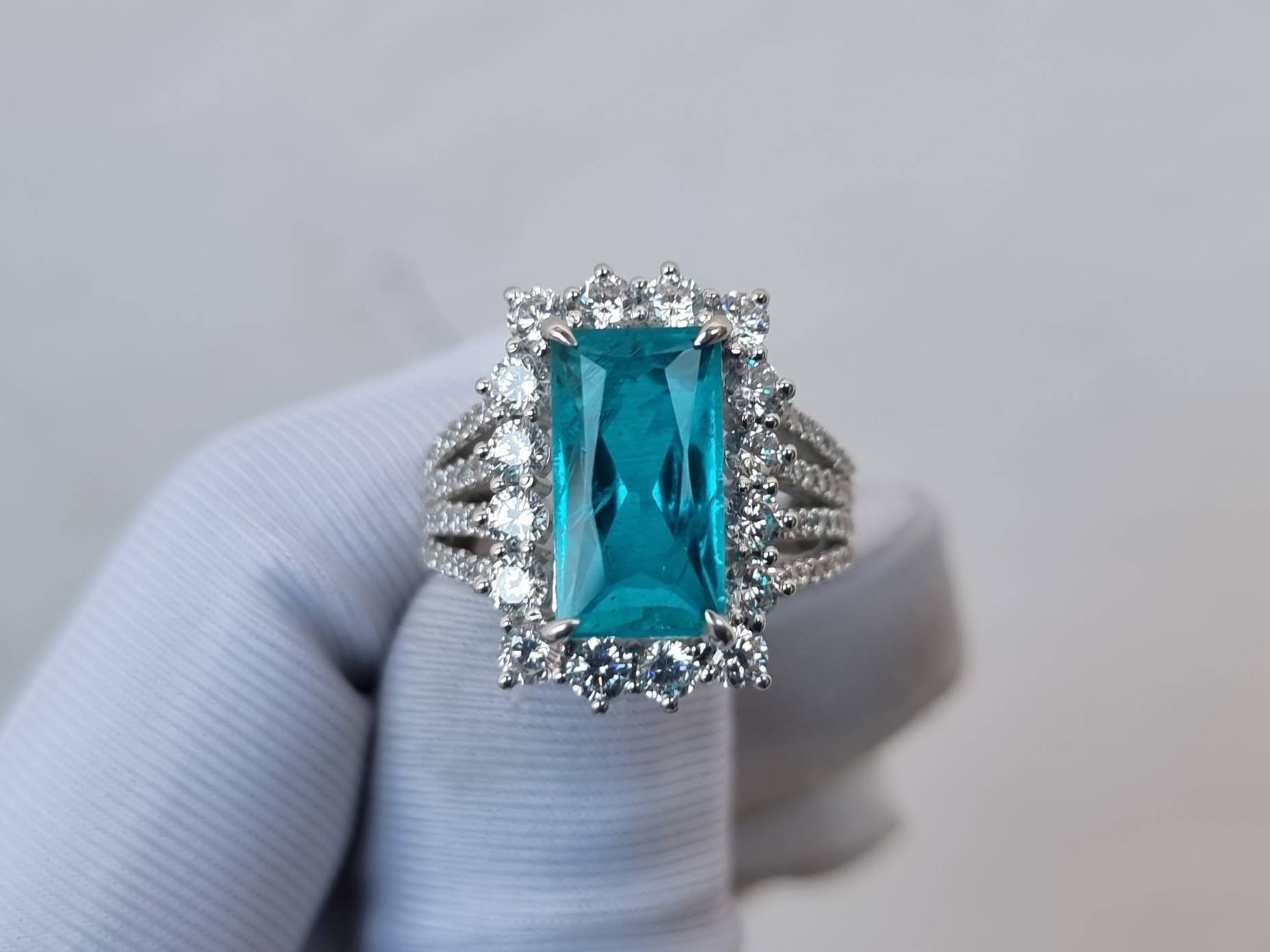 Paraiba Ring, Baguette Blau 925 Sterling Silber, Turmalin Silberring, Luxusring, Verlobungsring, Ehering von GemsShopTreasures