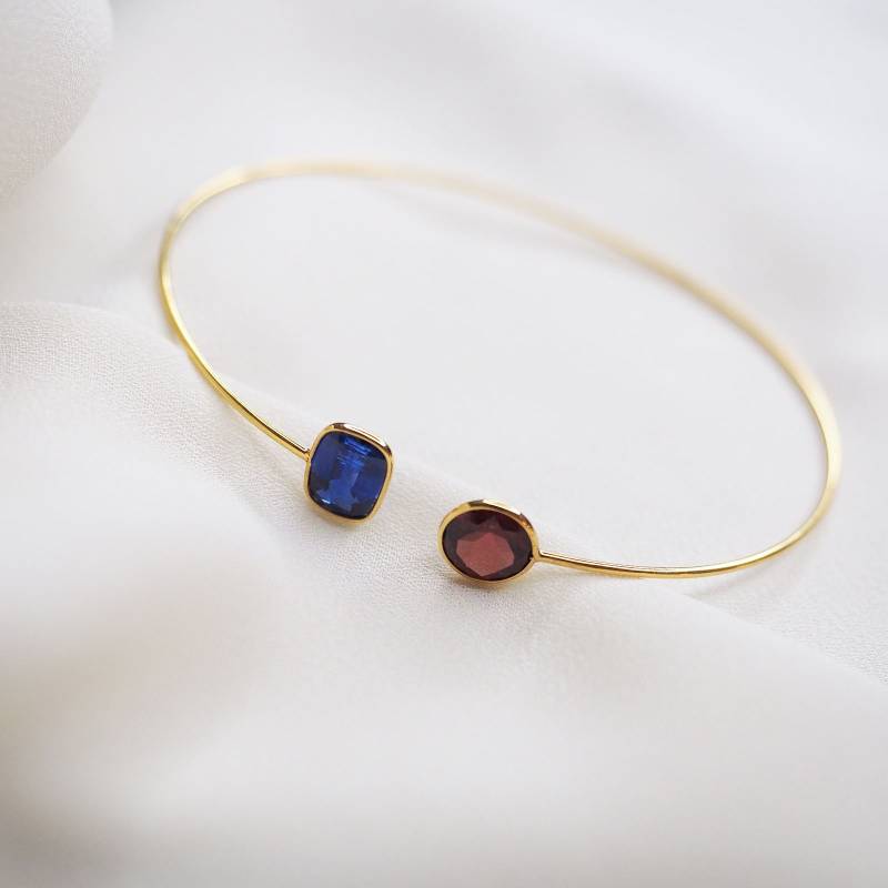 14Kt Gold Blauer Saphir Granat Armreif Armband Lünette Offener Flexibler September Geburtsstein von GemsbyRajasthan