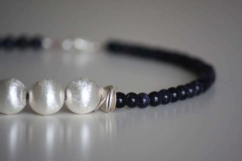 6mm Blue Goldstone Halskette Mit Silbernen Perlen. Kairo Nacht Halskette 6mm Blue Goldstone Halskette Mit Silbernen Perlen. Kairo Nacht Halskette von GemseraCrafts