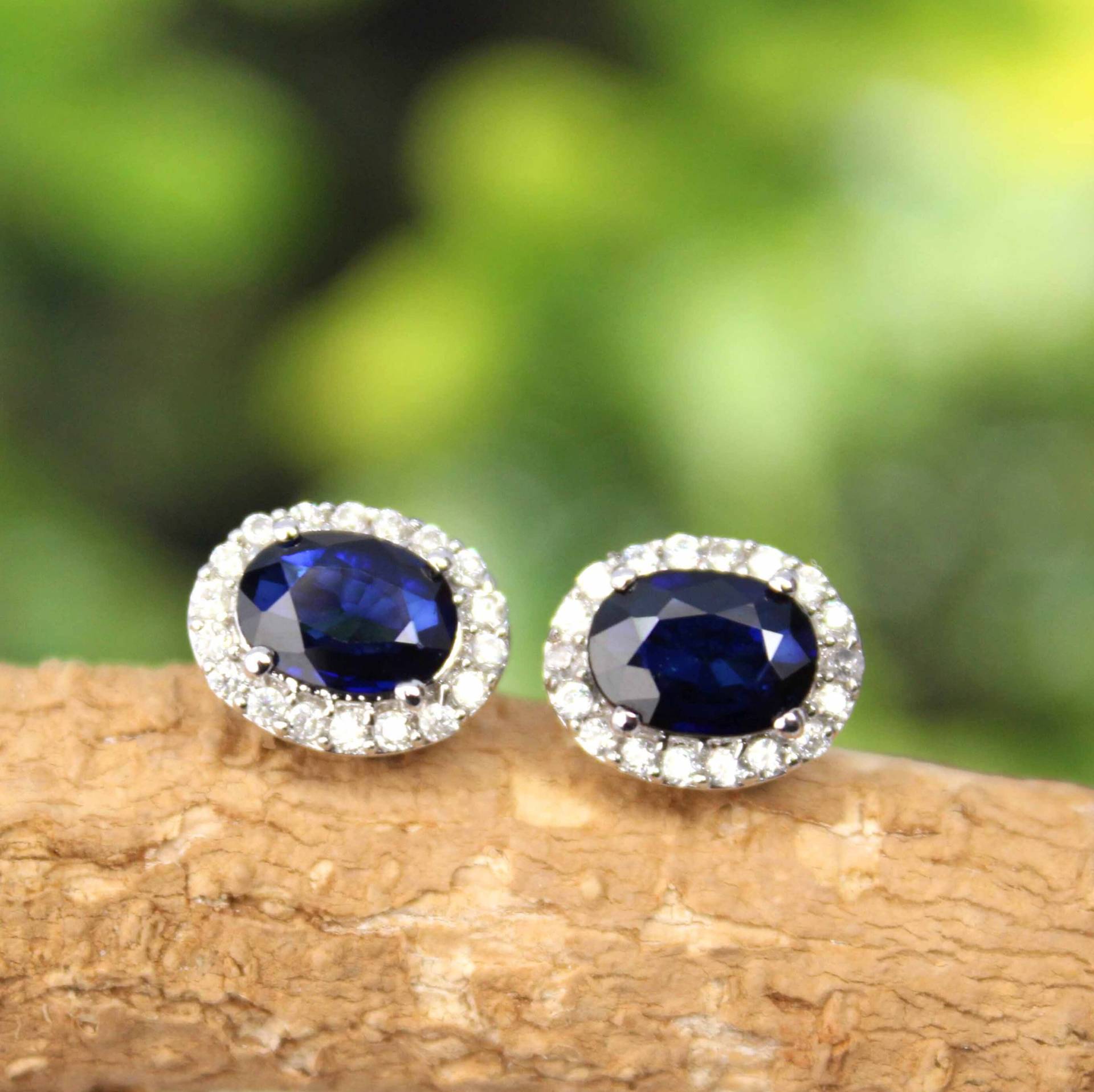 Art Deco Saphir Ohrstecker, Heiligenschein Cz Hochzeitsschmuck, Weihnachtsgeschenk Geburtsstein Schmuck, Bestes Geburtstagsgeschenk von GemsnMetals