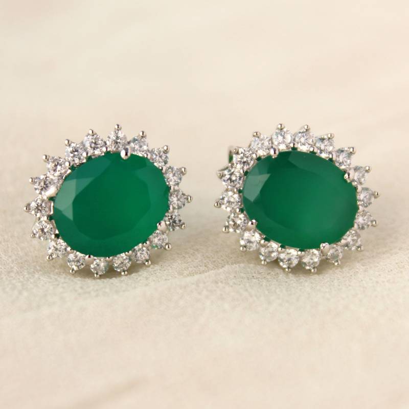 Grüner Onyx Ohrstecker-Grüner Cluster Ohrringe-Onyx Zierliche Vintage Ohrstecker-Brautjungfer Geschenk-925 Silber Ohrstecker-Onyx Oval Halo Stud von GemsnMetals