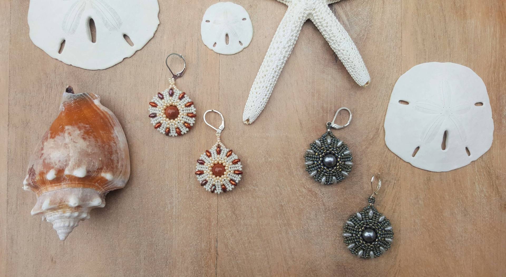 Perlengewebte Ohrringe. Geschenk Für Sie Perlengewebte Ohrringe. Geschenk Für Sie von Gemsofsummer