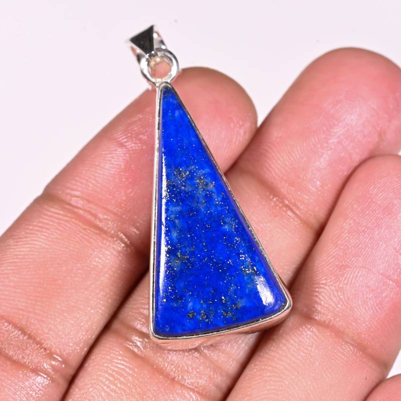 Lapislazuli Anhänger Lapis Kite Lazuli Edelstein Blau Halskette Handgemachter Dreieck Geschenk Für Sie von Gemsstudiobysunvesta