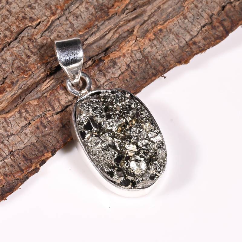 Pyrit Oval Anhänger Druzy Edelstein Silber Frauen Zierliche Halskette Handgemachte Schmuck Hochzeit Geschenk Für Sie von Gemsstudiobysunvesta