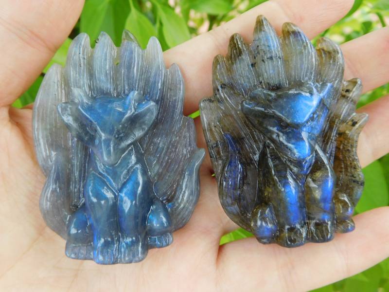Erntedank Tag Labradorit Schnitzerei Gumiho. Edelstein Karve Fuchs Anhänger. Kristall Gumiho Kette. Stein Geschnitzter Schmuck von GemstoneConcept