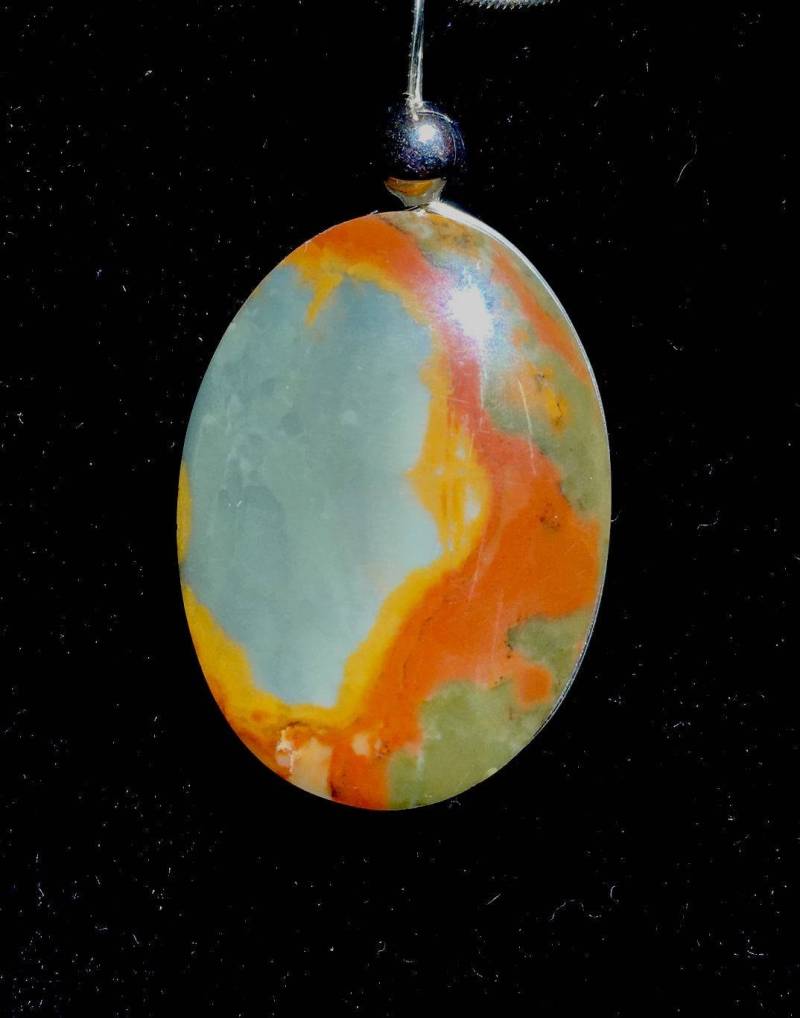 Ying-Yang Doppelseitig Anhänger Halskette Oywhee Jasper Gepaart Mit Montana Achat Ying-Yang Doppelseitig Anhänger Halskette Oywhee Jasper Gepaart Mit Montana Achat von GemstoneCreationsND