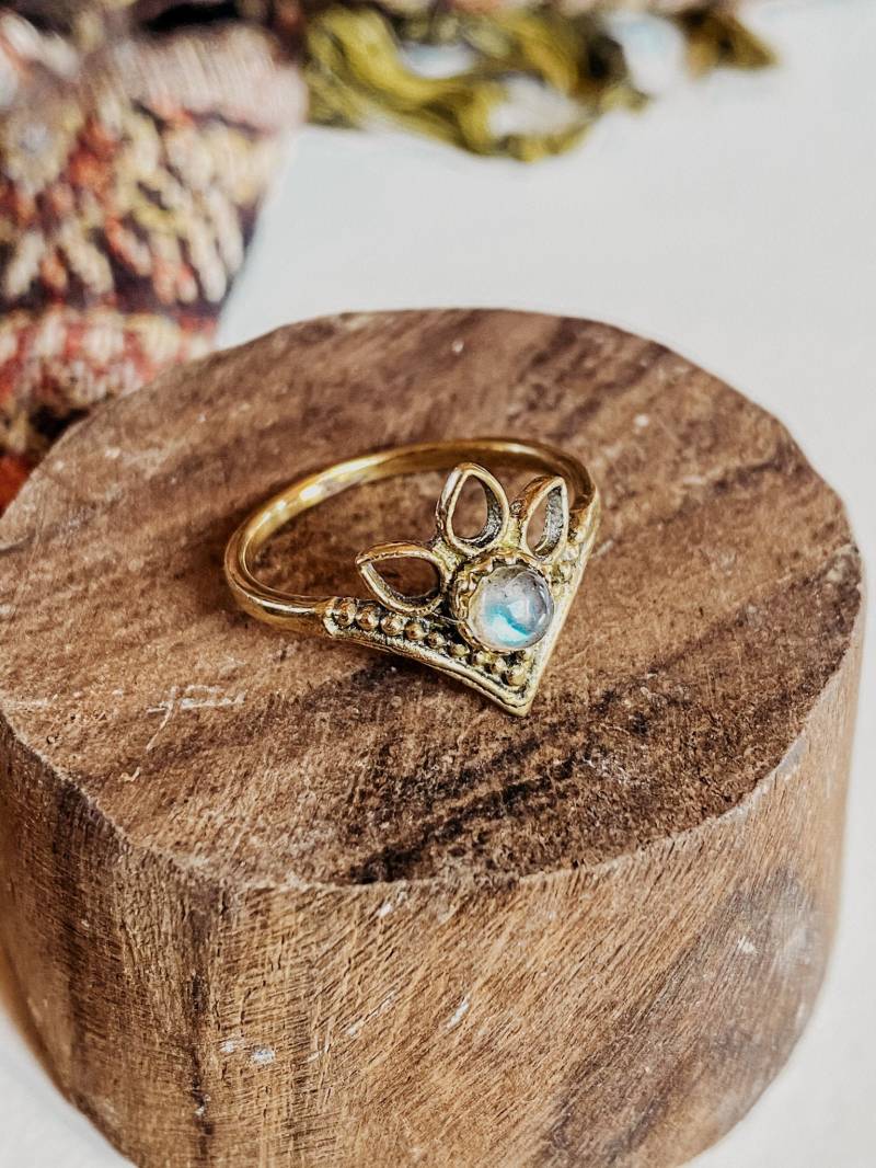 B - Ware Shah Goldener Labradorit I Hochzeitsgeschenk Bohemianstil Heiledelstein Spiritueller Schmuck Ringkunst Gemstone.journey von GemstonejourneyShop