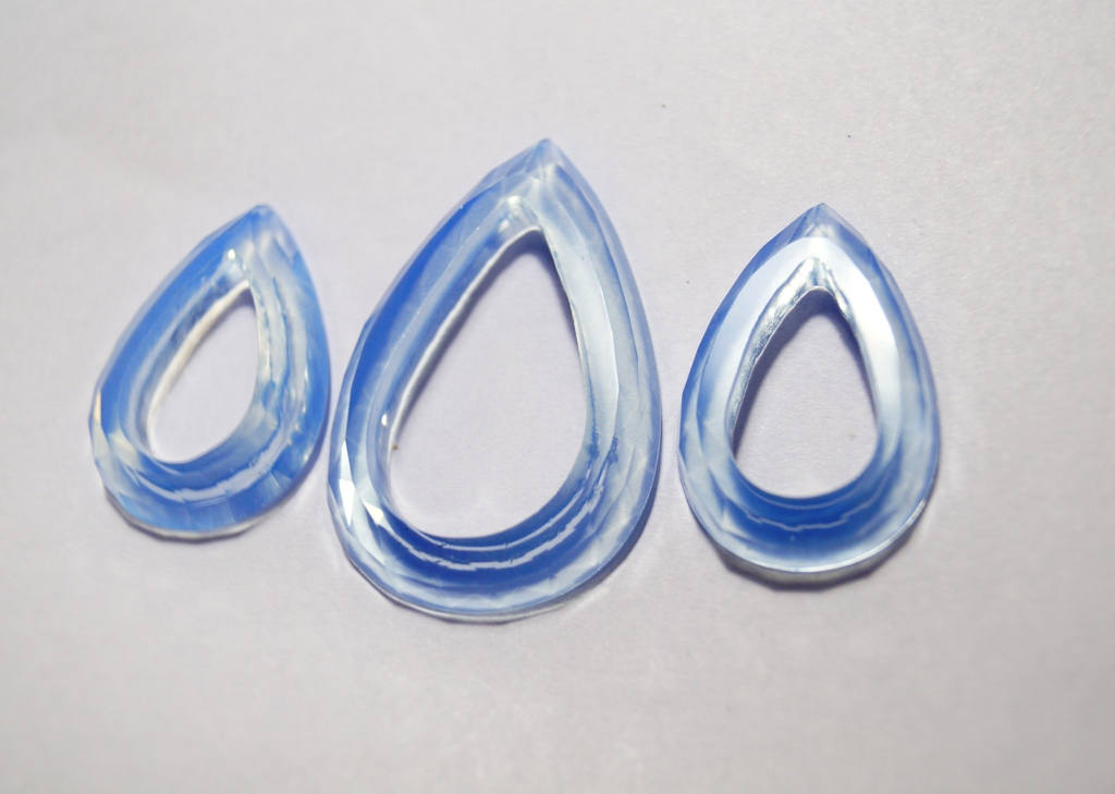 60% Sale - 3 Stück Set Blautopas Teardrop Facettierter Edelstein 29X20 Bis 40 X 26 Mm Quarz Für Die Schmuckherstellung | A-59 60% Sale - 3 Stück Set Blautopas Teardrop Facettierter Edelstein 29X20 Bis 40 X 26 Mm Quarz Für Die Schmuckherstellung | A-59 von Gemstonesplace