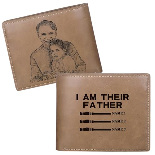 Gemszoo Personalisierte Foto-Brieftaschen für Männer mit Familienname, personalisierbar, graviert, 1-4 Namen, Bild für Herren, Geldbörse, Bifold, Leder, Geldbörsen für Vater Grandpa Geburtstag, Braun von Gemszoo