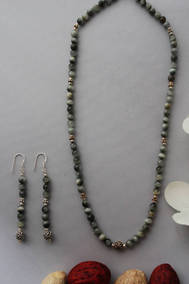 Catchy Katze Auge Halskette Ohrring Set in Sterling Silber von GemtasticUK