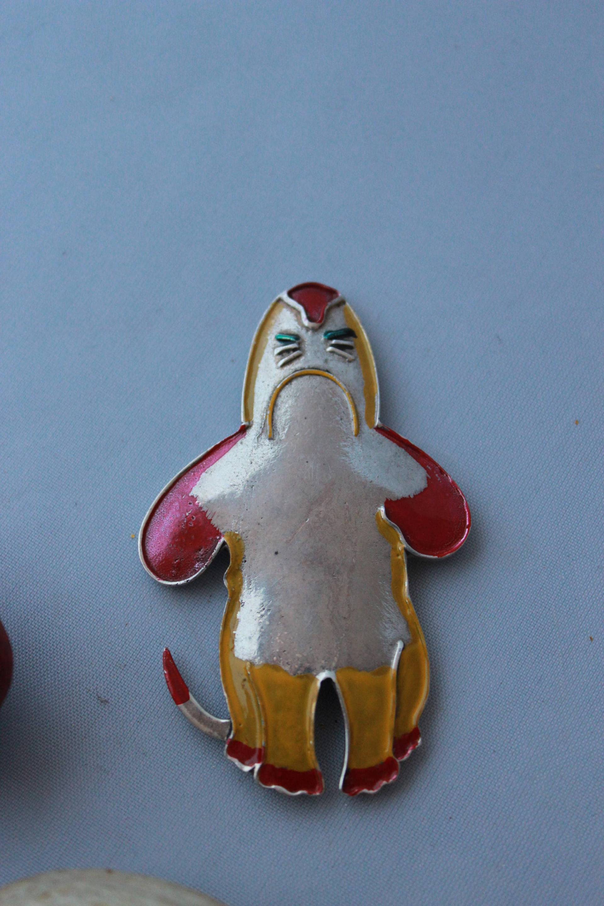 Uff Brosche in Sterling Silber von GemtasticUK