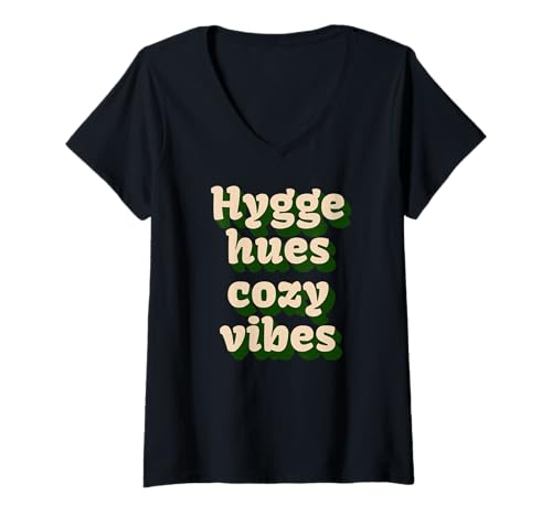 Damen Hygge inspiriertes, gemütliches Wohlfühlleben T-Shirt mit V-Ausschnitt Damen Hygge inspiriertes, gemütliches Wohlfühlleben T-Shirt mit V-Ausschnitt von Gemütlich Minimalistisch skandinavisch Stil