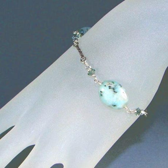 Aqua Mint Edelstein Armband - Sterling Silber Mit Sesam Jaspis Und Kristallen von GemuineCreations