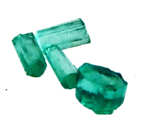 4 natürliche Smaragd-Kristall-Exemplare, 3 bis 4 mm lang, rauer grüner Edelstein, sechseckige Prismenform, Mineralsammlung Display 4+ Karat von Generic