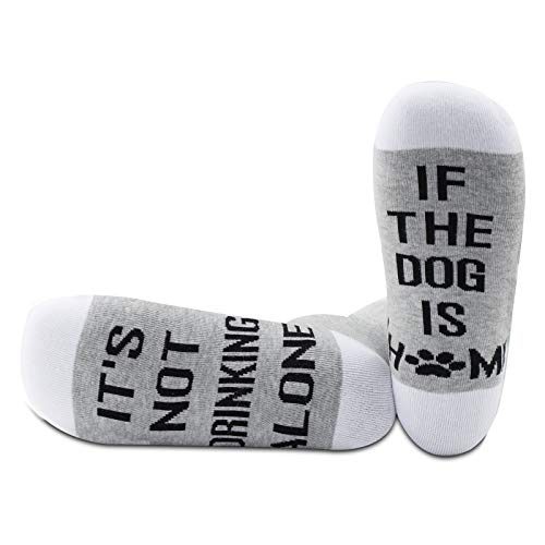 PYOUL 1 Paar Hundesocken für Mütter, Geschenk für Hundeliebhaber, Aufschrift: "It's Not Drinking Alone If The Dog Is Home", lustige Weinsocken Gr. M, Dog Is Home, 1 Paar von Generic